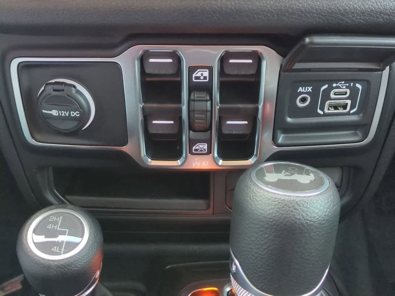 Thumbnail: 2026 Jeep Wrangler - 30