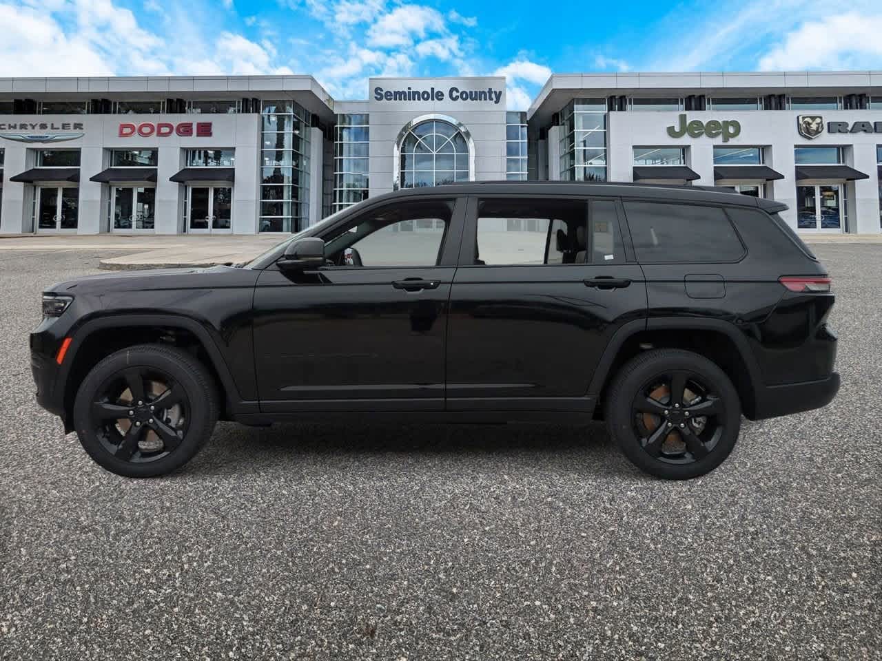 Thumbnail: 2025 Jeep Grand Cherokee L - 5