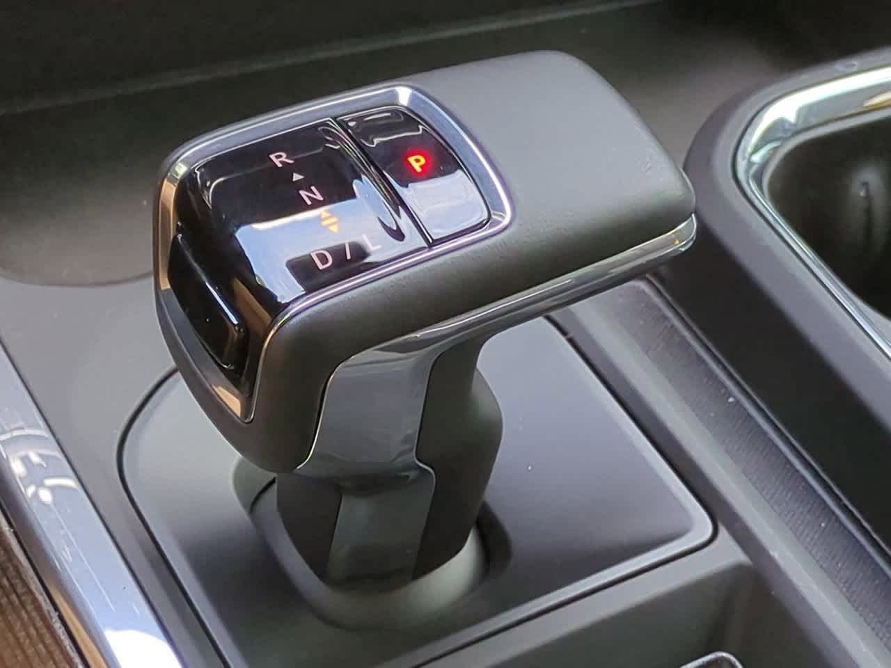 2025 Chevrolet Silverado 1500  33