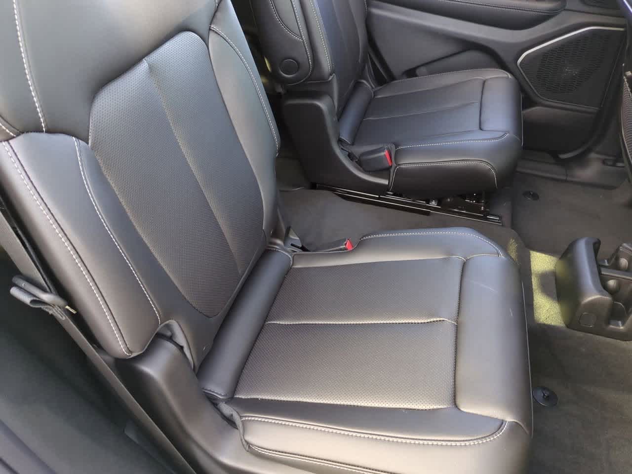 Thumbnail: 2025 Jeep Grand Cherokee L - 22