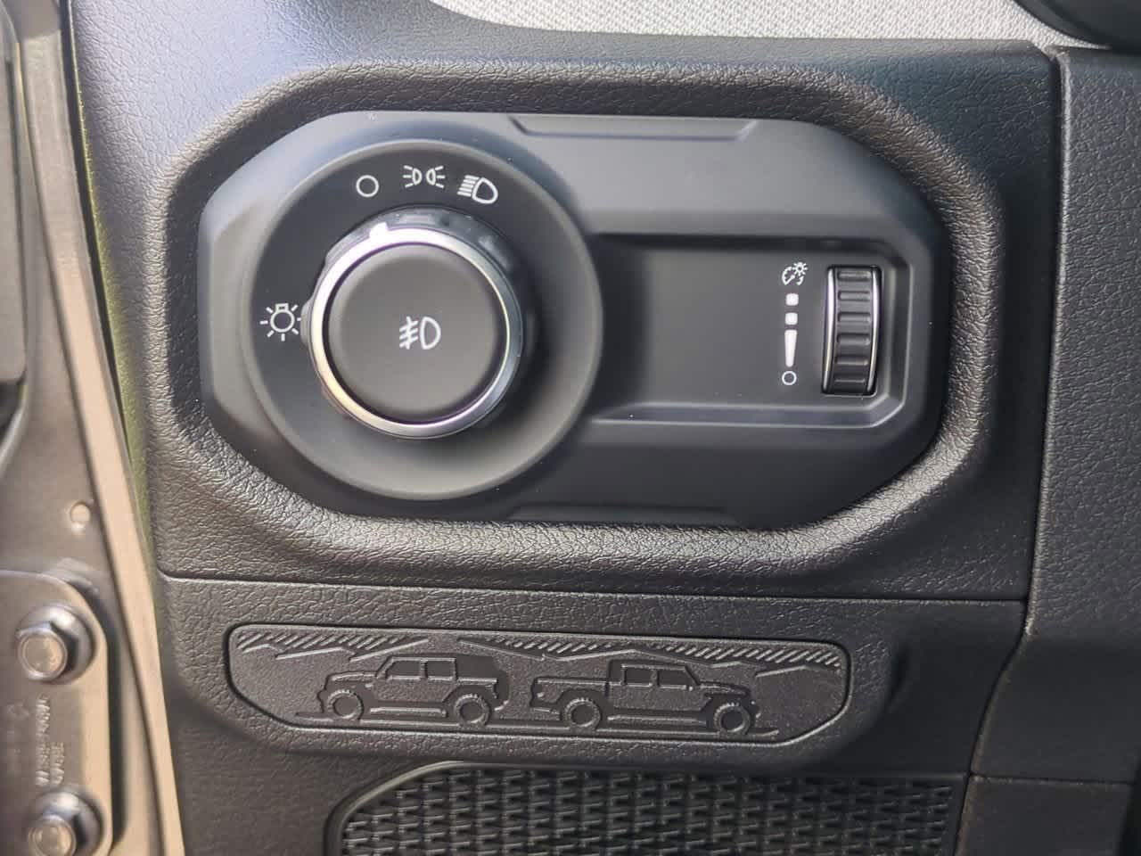 Thumbnail: 2025 Jeep Wrangler - 18