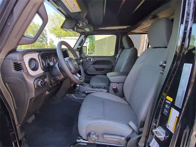 2025 Jeep Wrangler Willys Wheeler 17