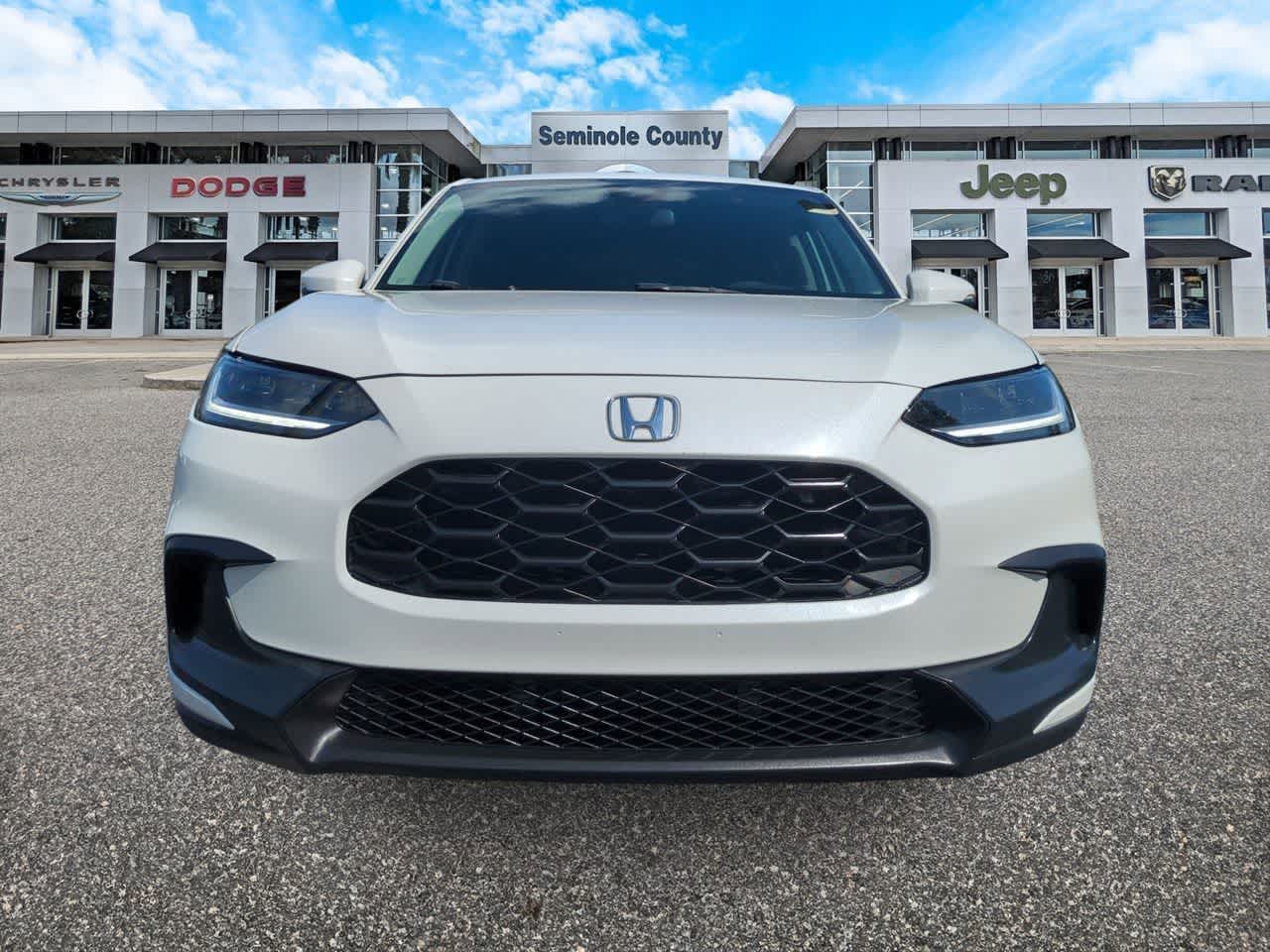 Thumbnail: 2023 Honda HR-V - 3