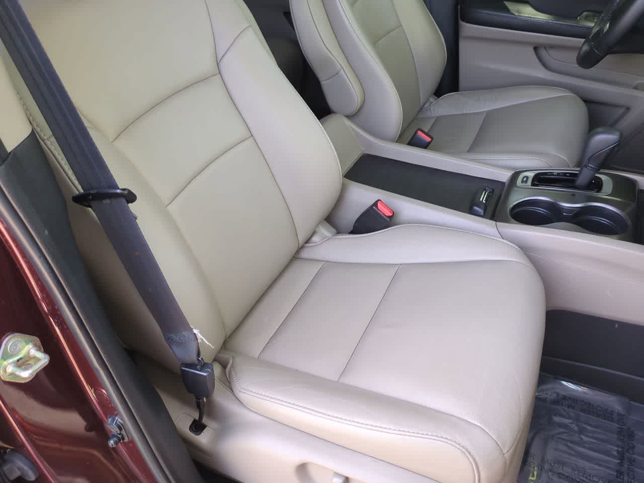 Thumbnail: 2019 Honda Pilot - 23