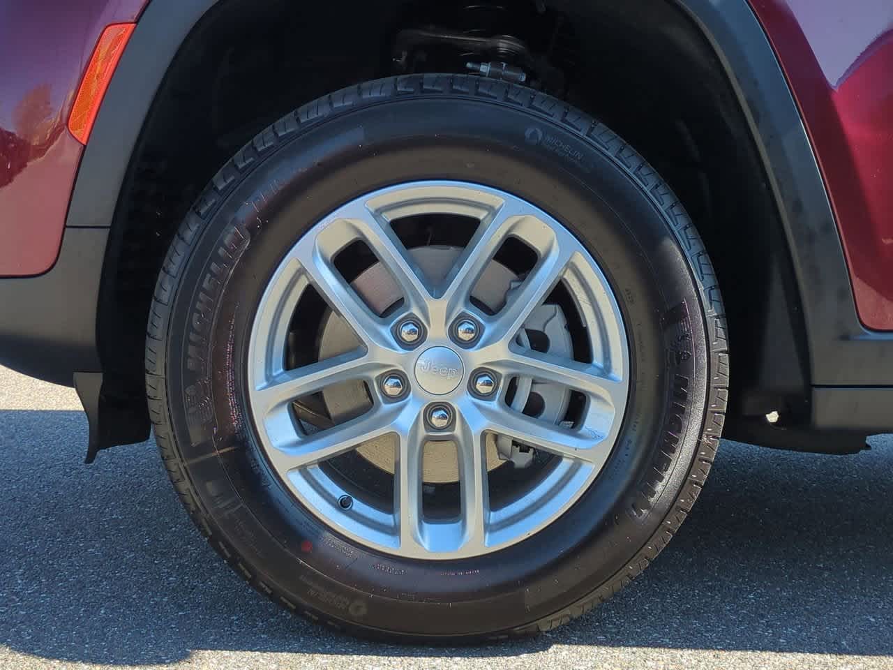 Thumbnail: 2025 Jeep Grand Cherokee - 14