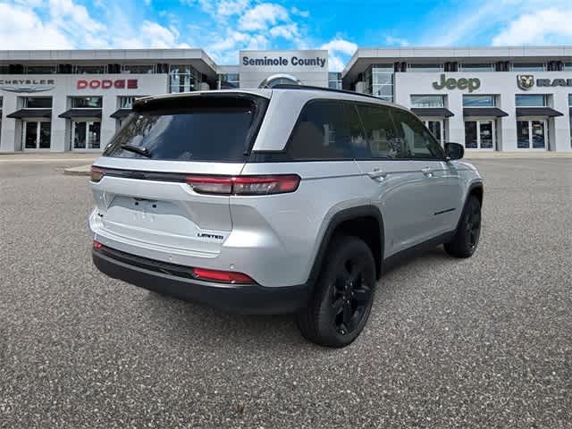 Thumbnail: 2025 Jeep Grand Cherokee - 8