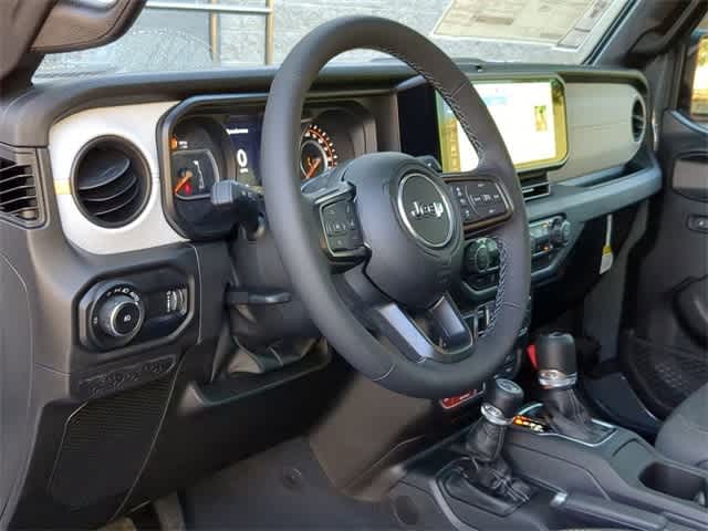 Thumbnail: 2025 Jeep Wrangler - 10