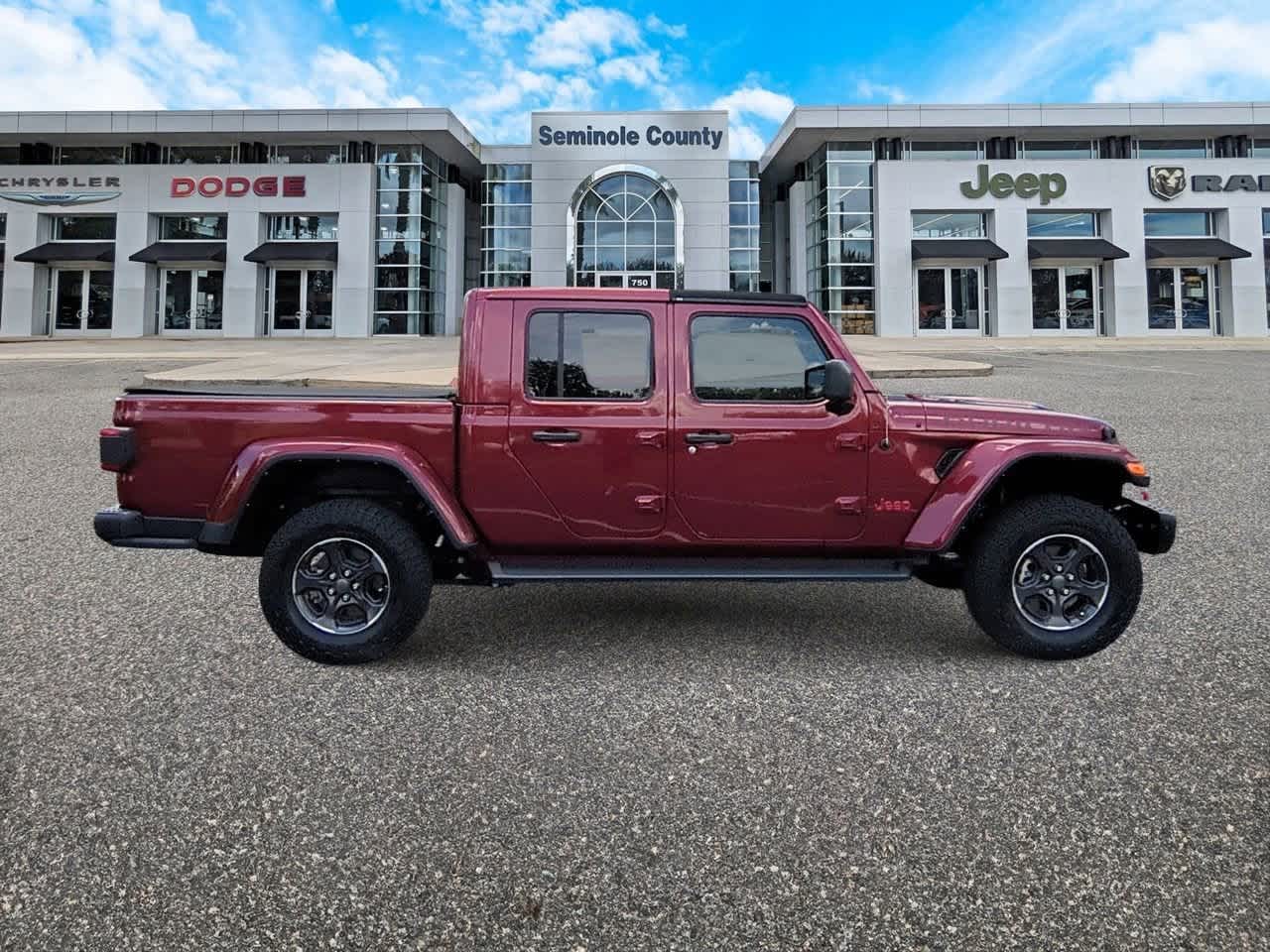 Thumbnail: 2022 Jeep Gladiator - 9