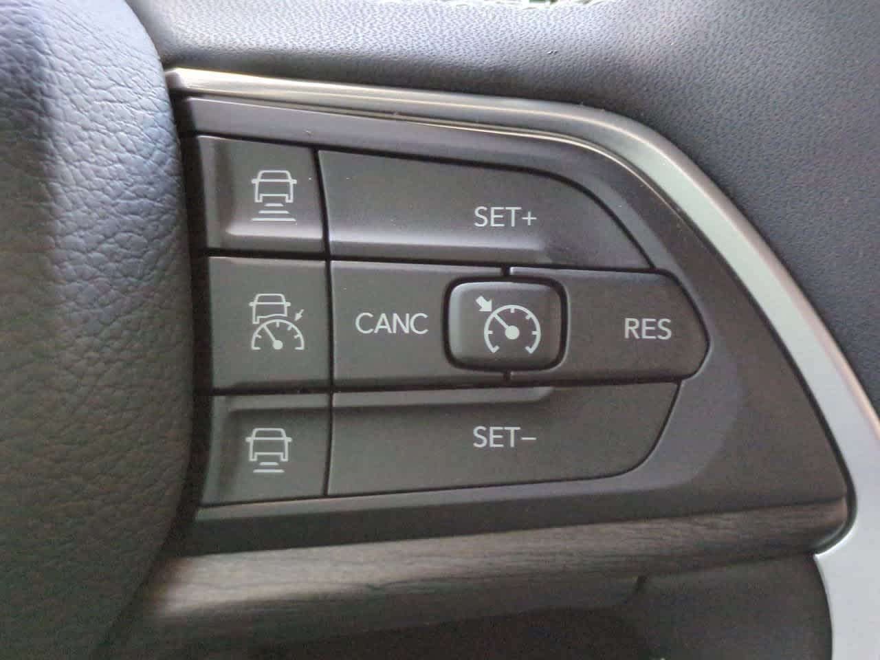 Thumbnail: 2025 Jeep Grand Cherokee L - 26