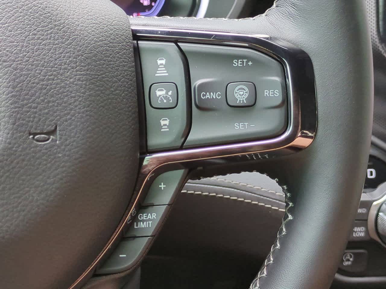 Thumbnail: 2025 RAM 1500 - 27