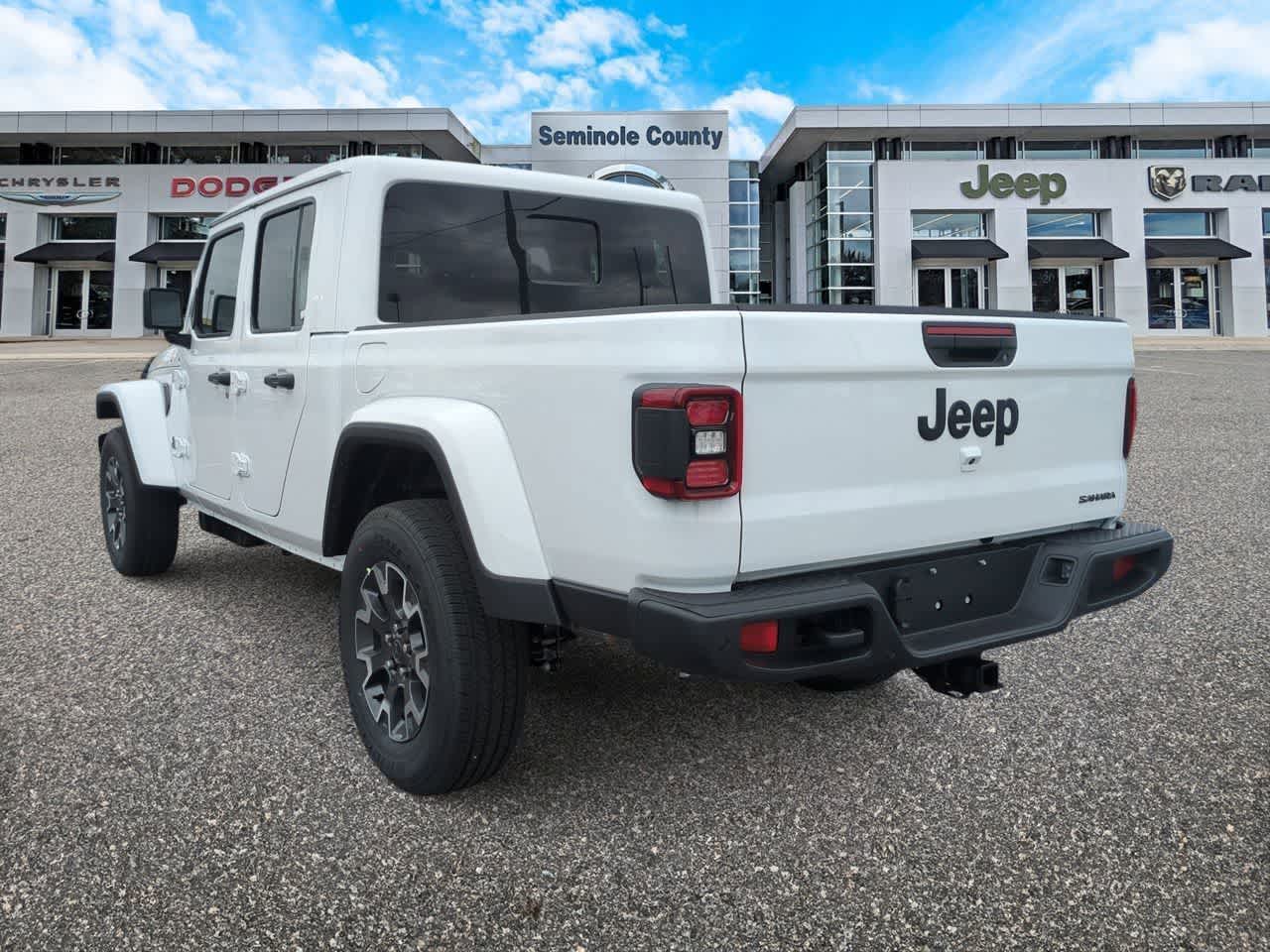 Thumbnail: 2026 Jeep Gladiator - 6