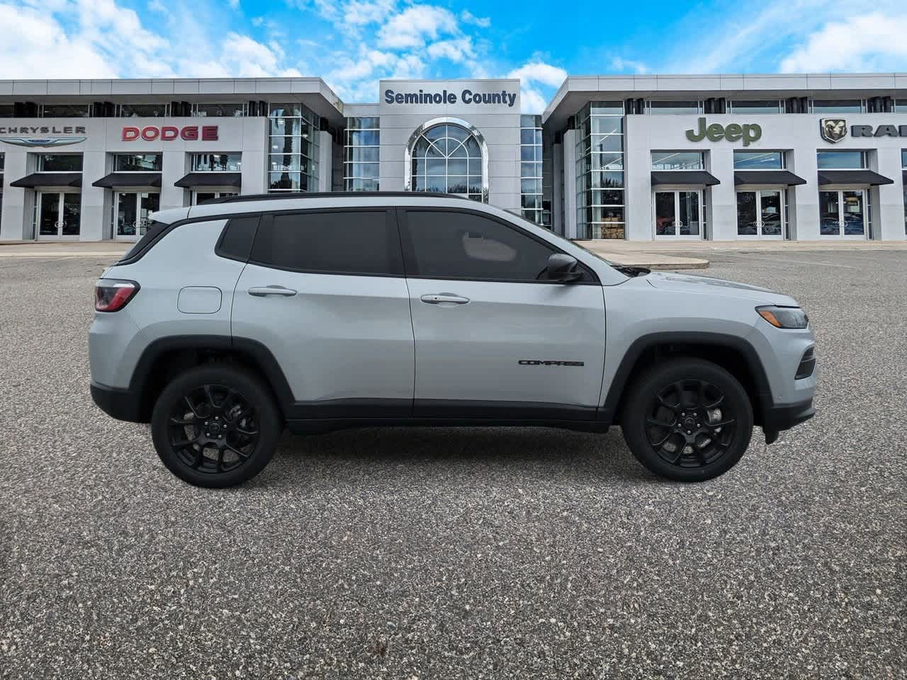 Thumbnail: 2025 Jeep Compass - 9