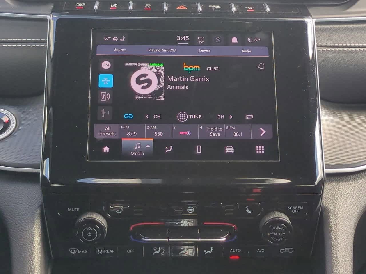 Thumbnail: 2024 Jeep Grand Cherokee - 28