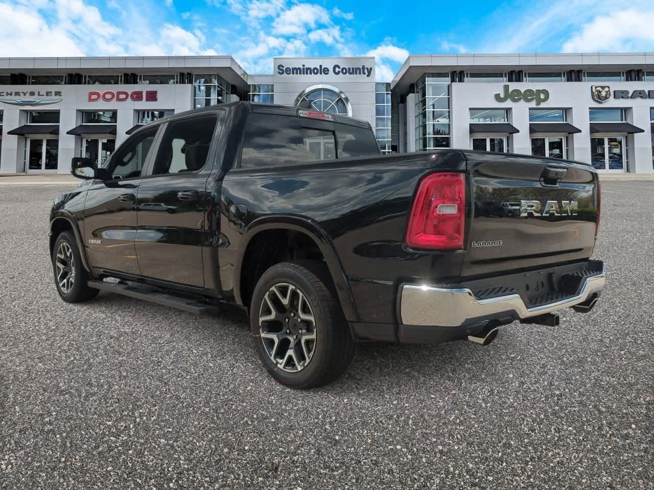 Thumbnail: 2026 RAM 1500 - 6