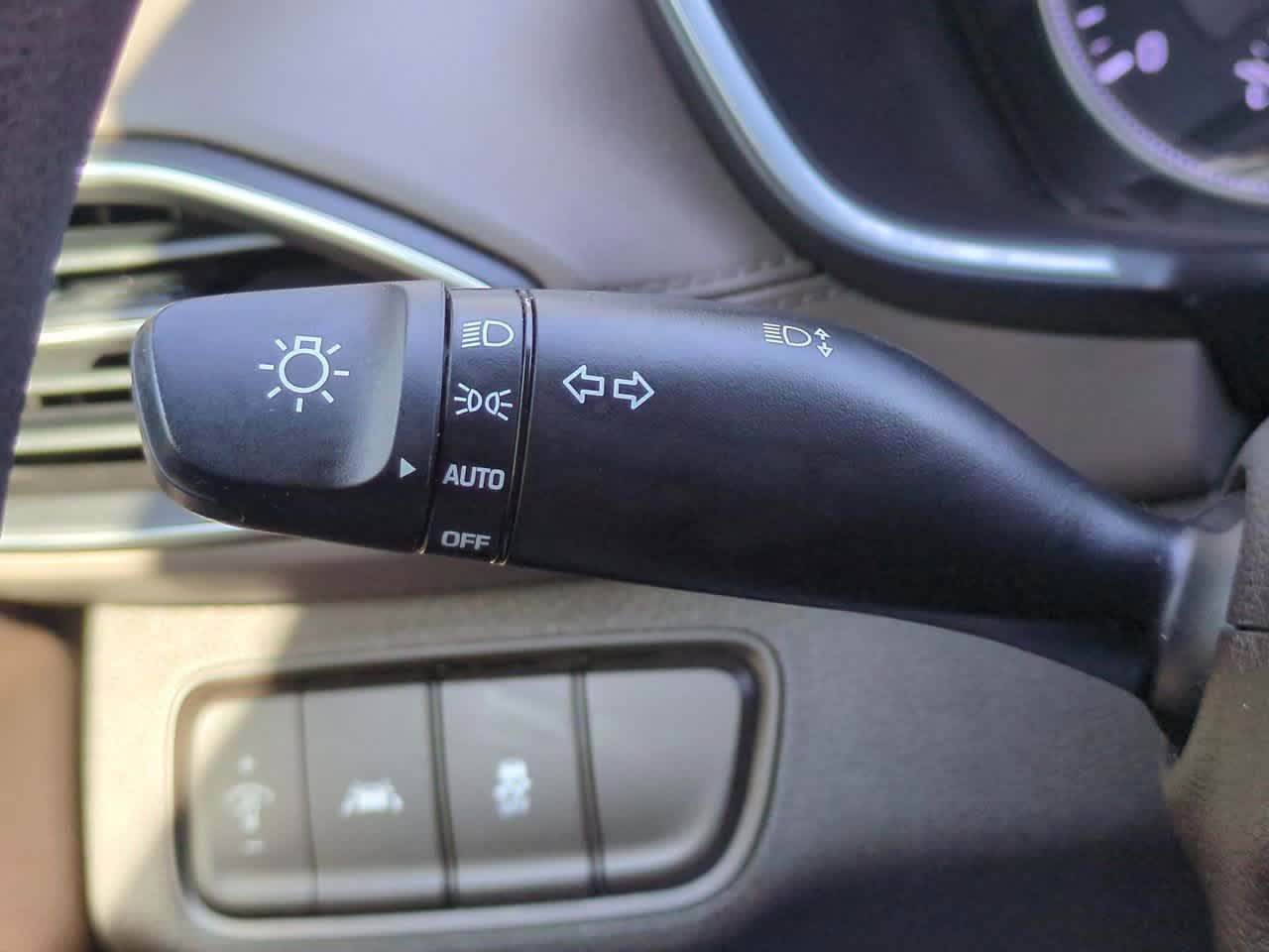 Thumbnail: 2020 Hyundai Santa Fe - 27