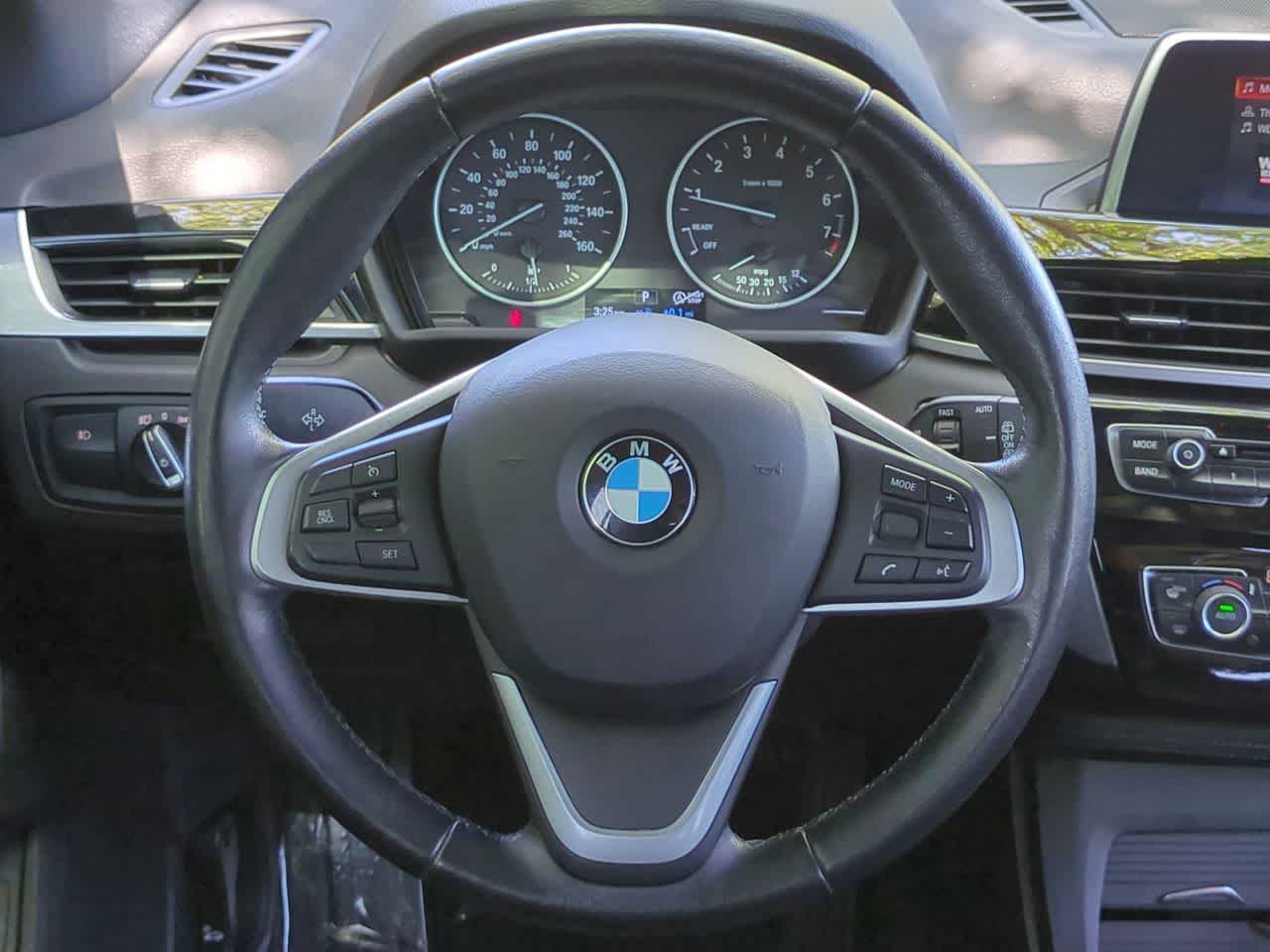 Thumbnail: 2018 BMW X1 - 24