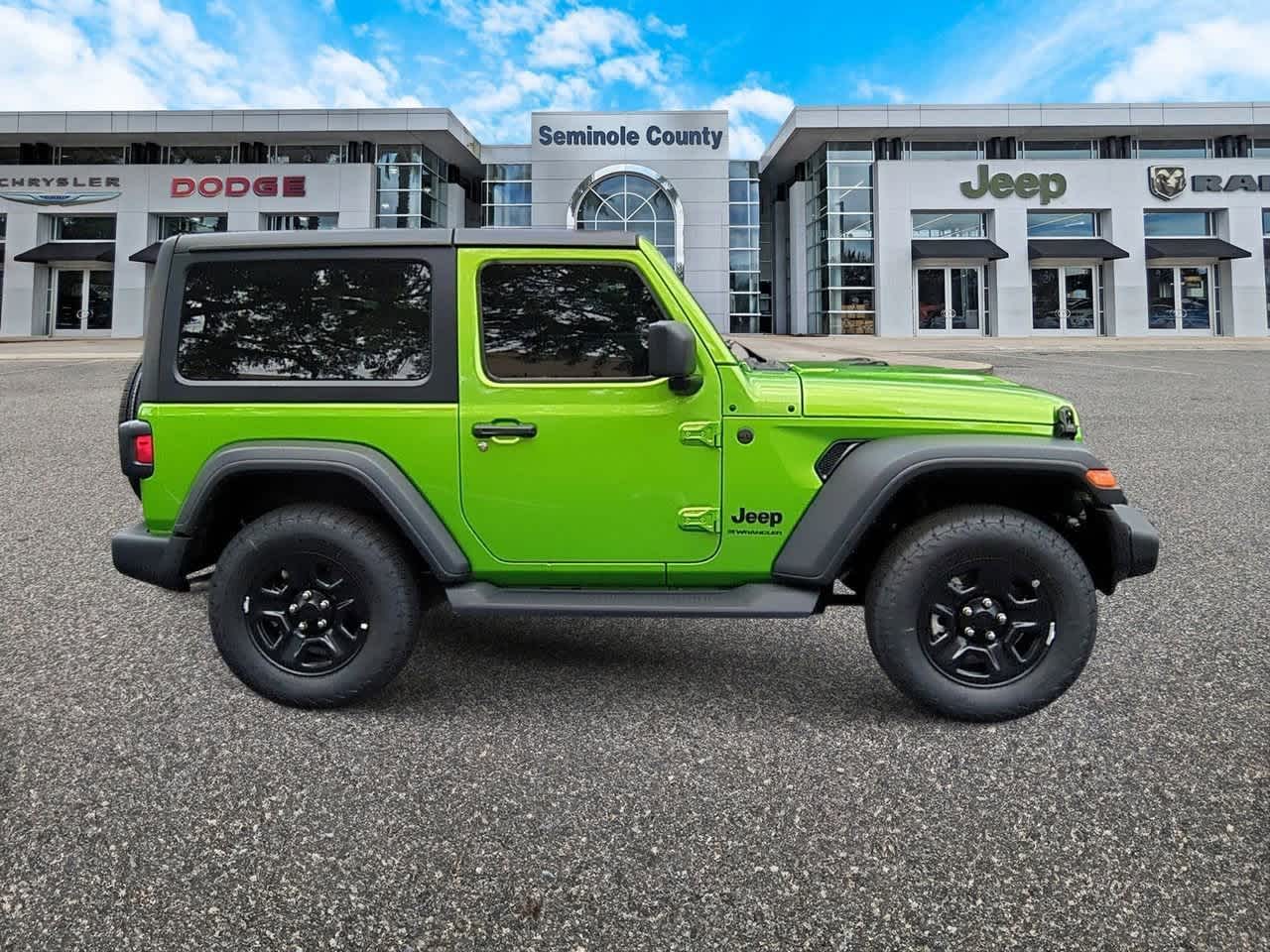 Thumbnail: 2025 Jeep Wrangler - 9