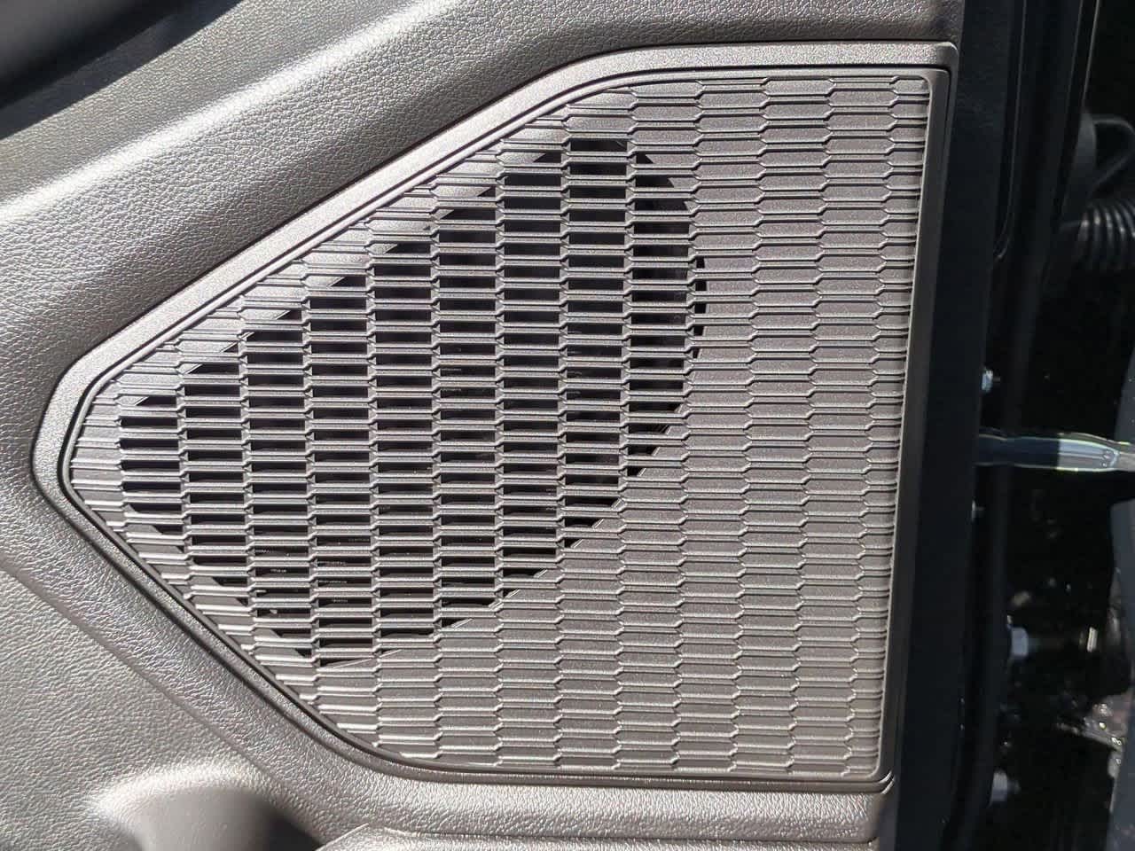 Thumbnail: 2025 Jeep Grand Cherokee - 31