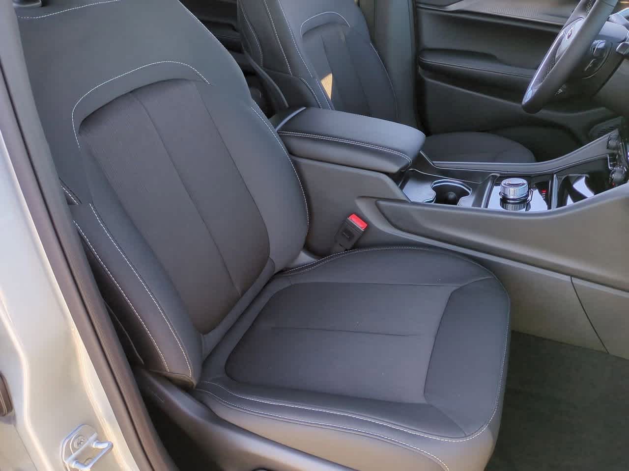 Thumbnail: 2025 Jeep Grand Cherokee - 22