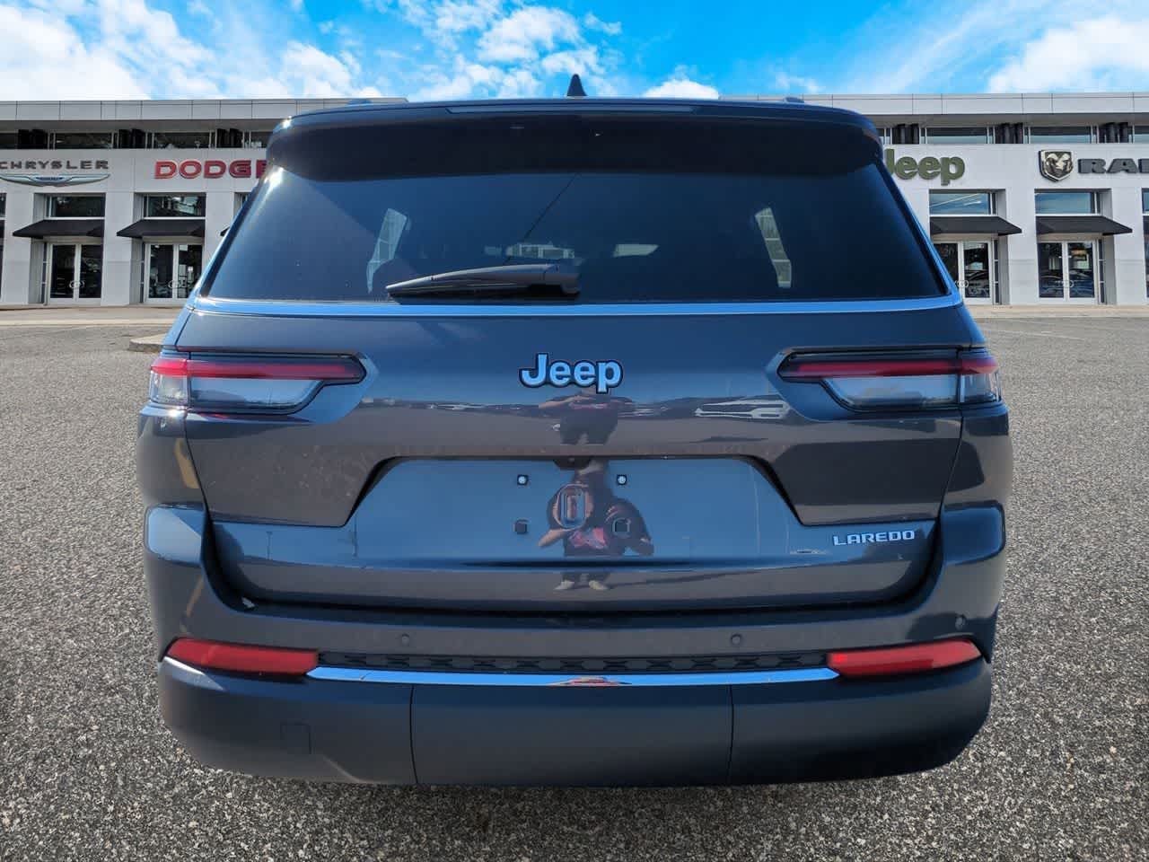 Thumbnail: 2025 Jeep Grand Cherokee L - 7