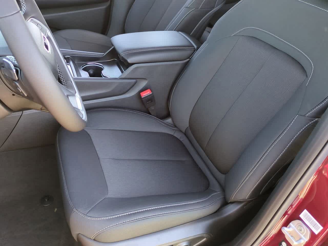 Thumbnail: 2025 Jeep Grand Cherokee - 17