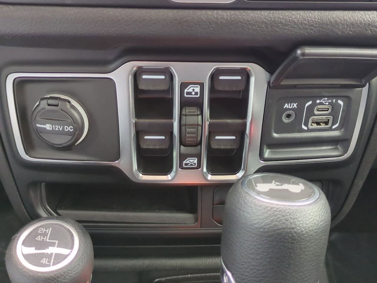 Thumbnail: 2026 Jeep Wrangler - 30