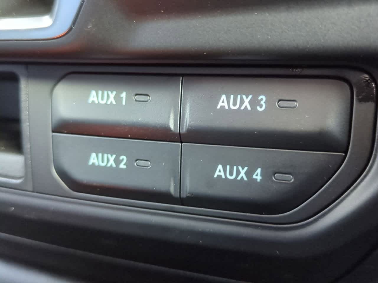 Thumbnail: 2025 Jeep Wrangler - 18