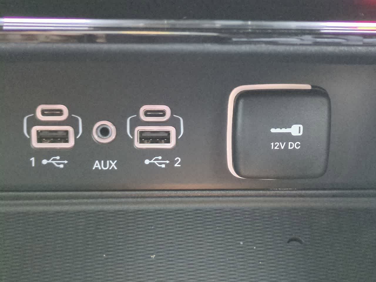 Thumbnail: 2025 Jeep Grand Cherokee - 32