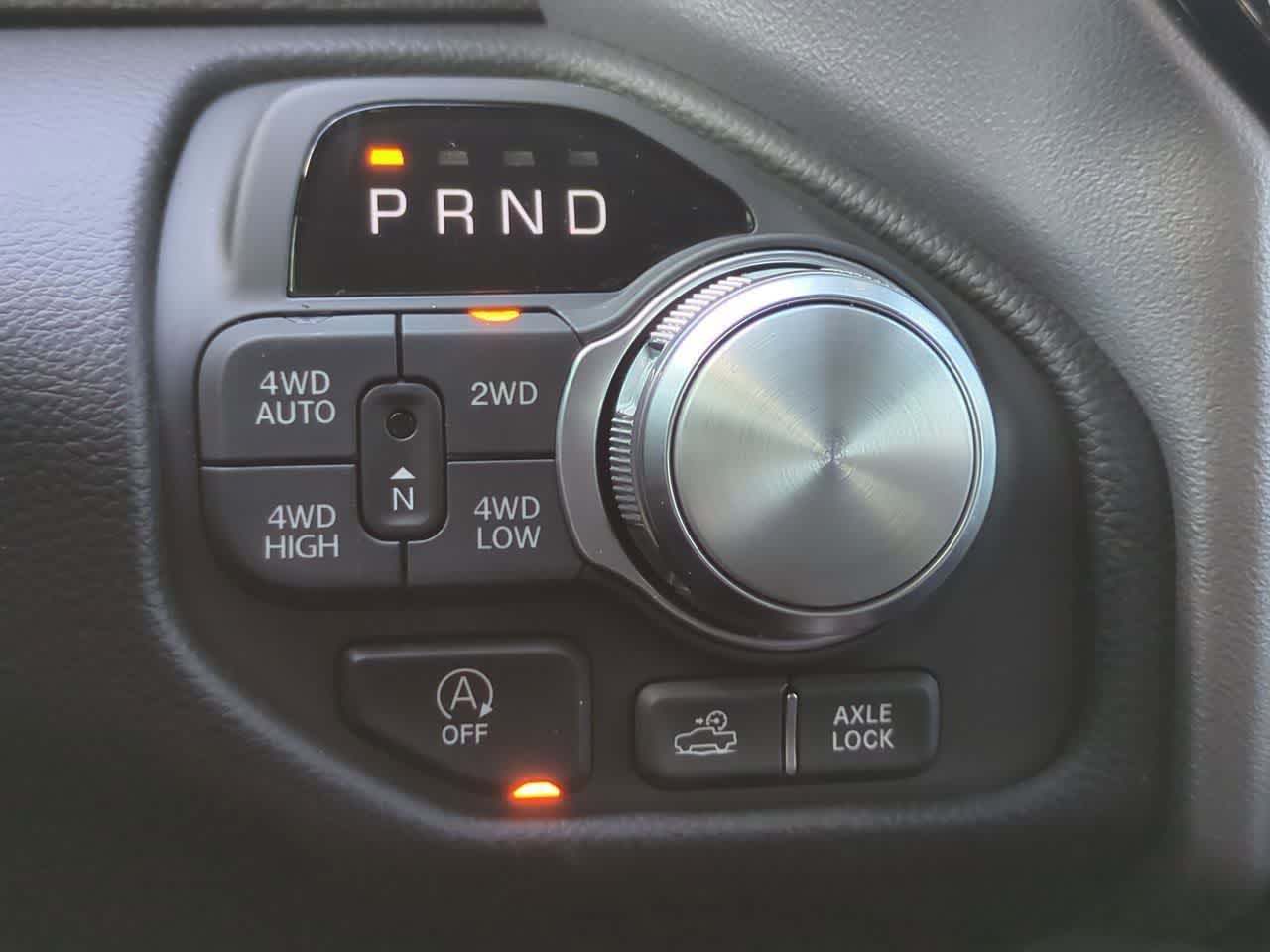 Thumbnail: 2026 RAM 1500 - 32