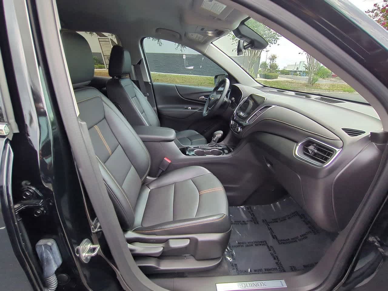 Thumbnail: 2024 Chevrolet Equinox - 22