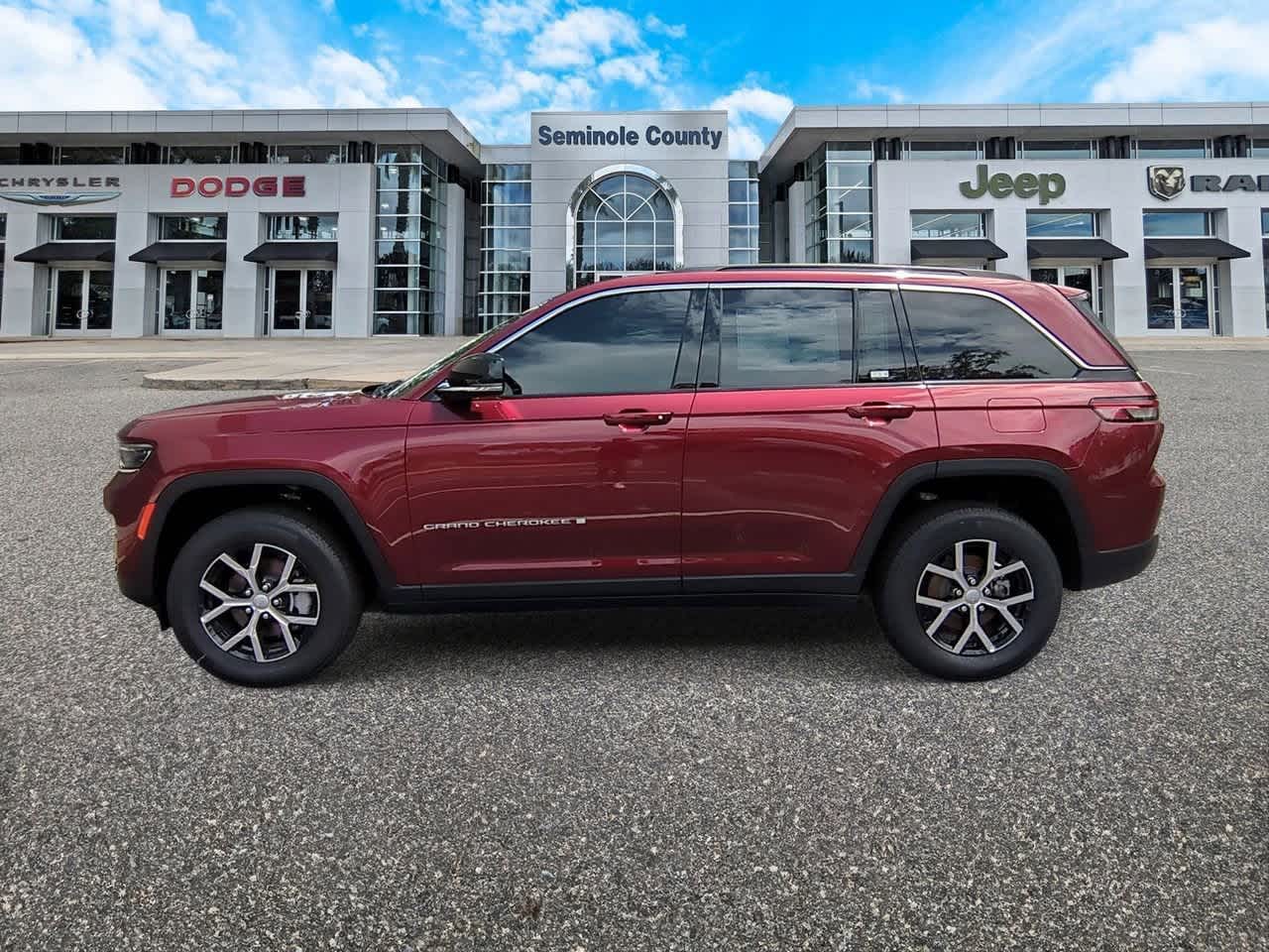 Thumbnail: 2025 Jeep Grand Cherokee - 5