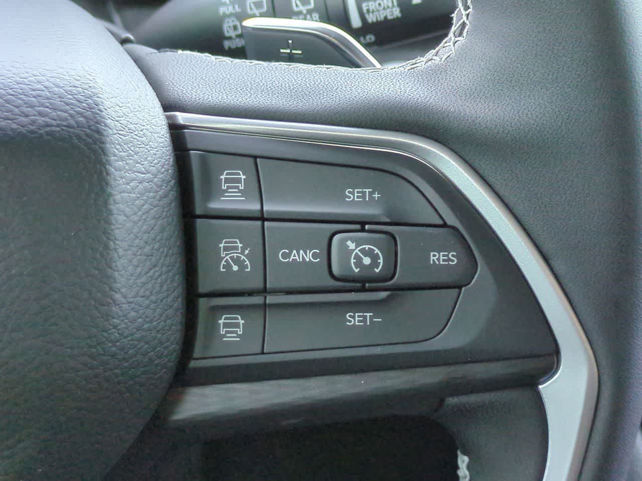 Thumbnail: 2025 Jeep Grand Cherokee - 26