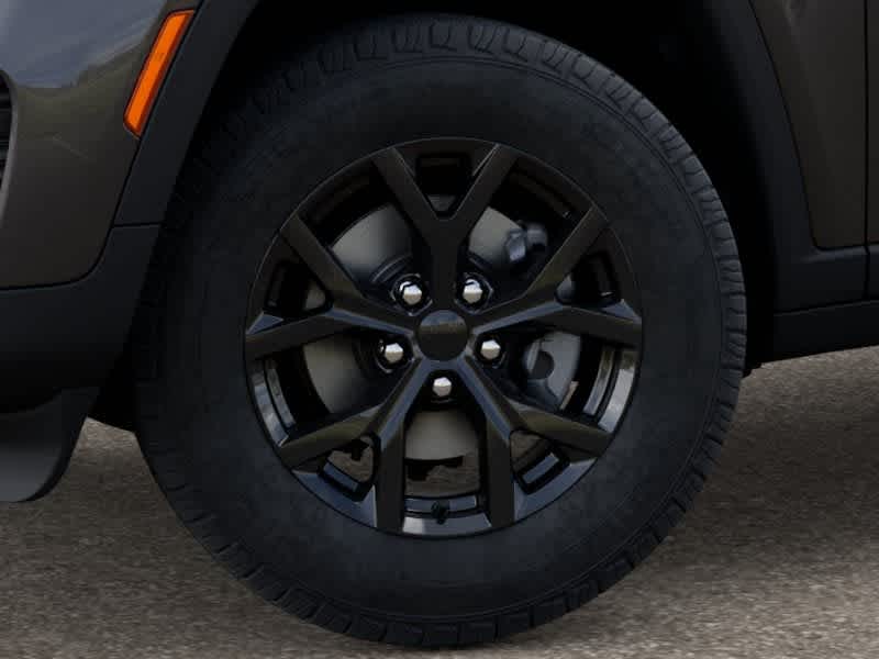 Thumbnail: 2025 Jeep Grand Cherokee - 4