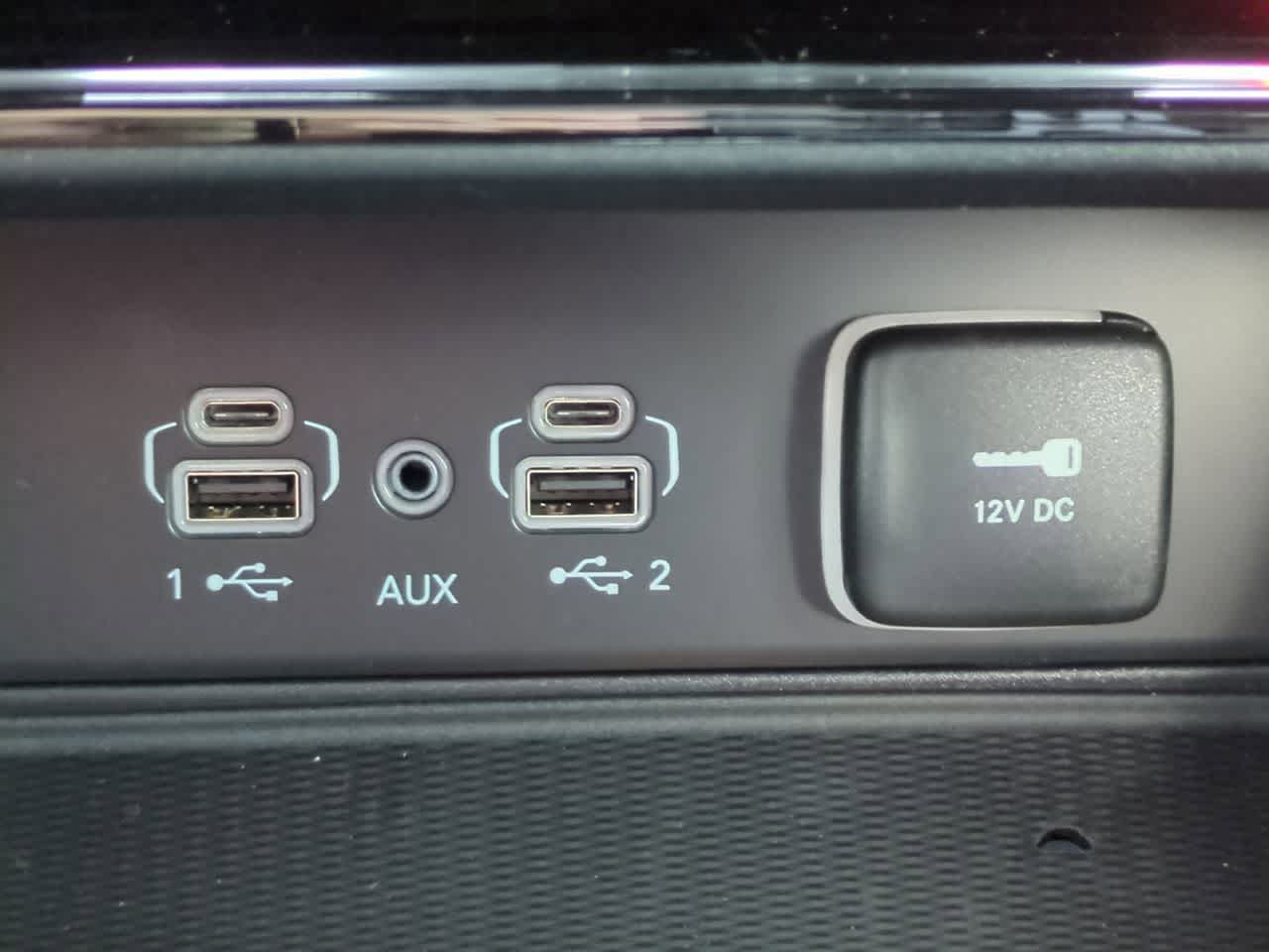 Thumbnail: 2025 Jeep Grand Cherokee - 32