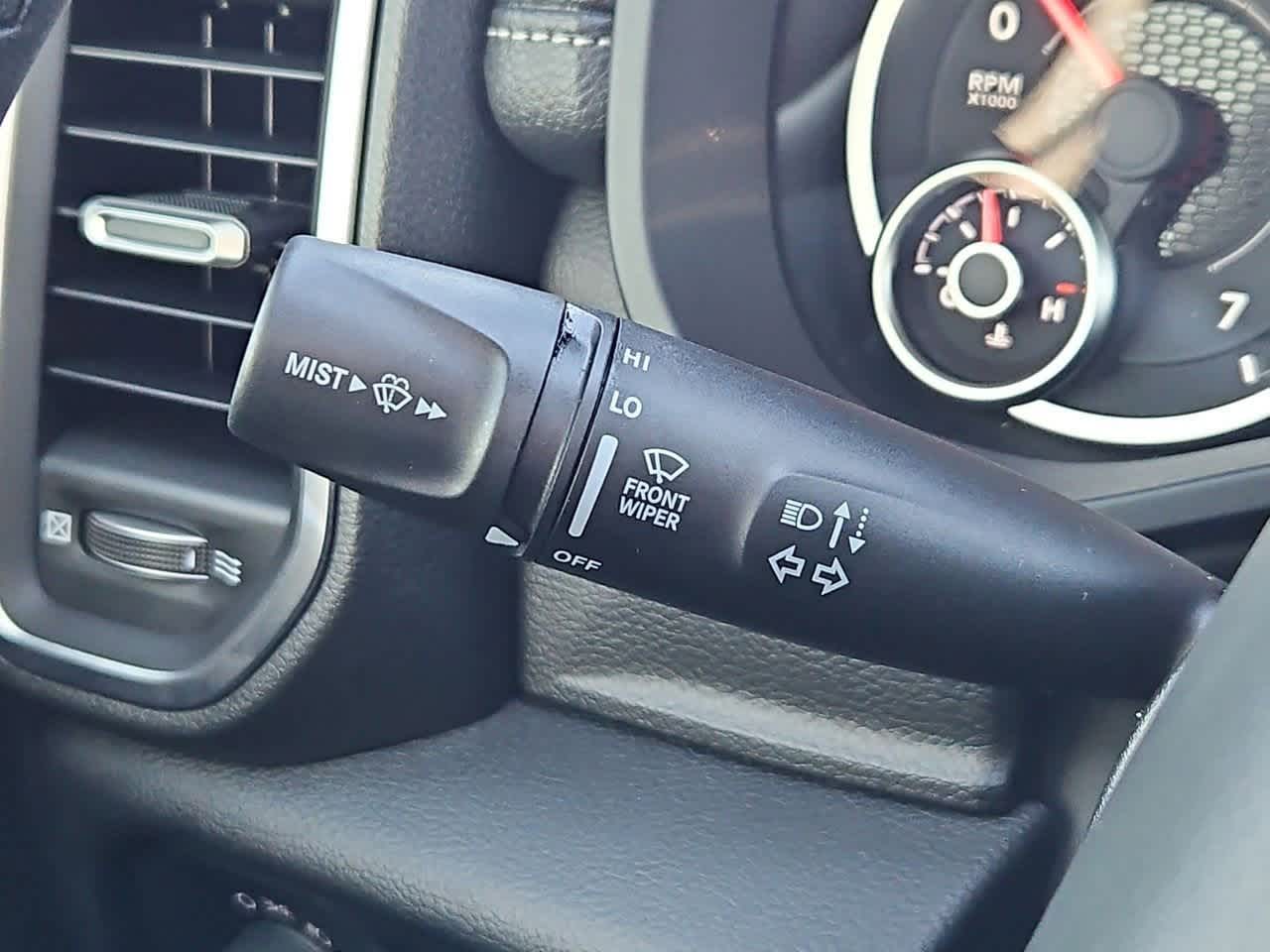 Thumbnail: 2026 RAM 1500 - 29