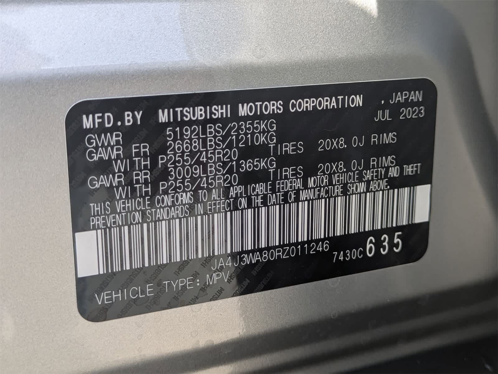 Thumbnail: 2024 Mitsubishi Outlander - 11