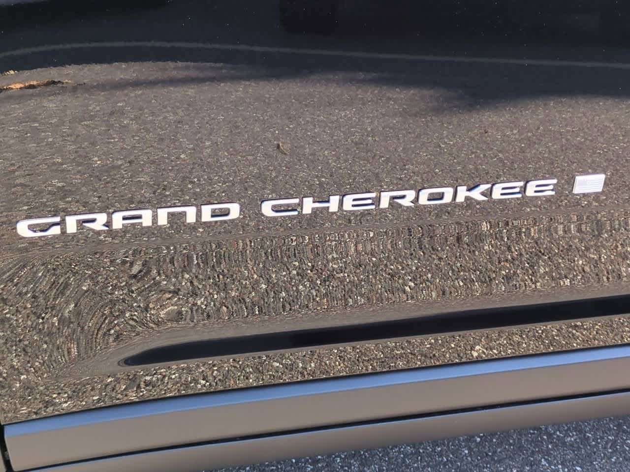 Thumbnail: 2025 Jeep Grand Cherokee - 13