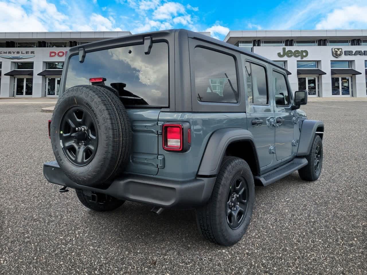 Thumbnail: 2025 Jeep Wrangler - 8