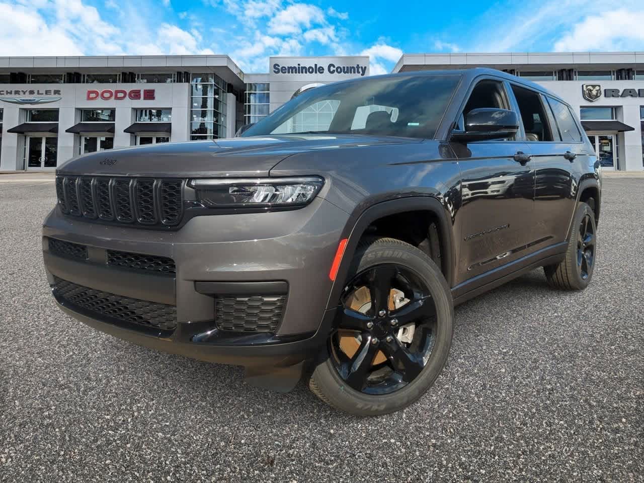 Thumbnail: 2025 Jeep Grand Cherokee L - 1