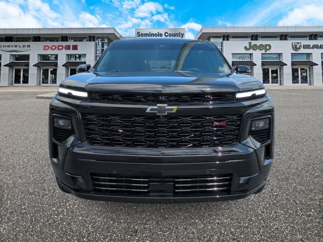 Thumbnail: 2026 Chevrolet Traverse - 3