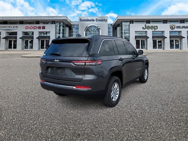2025 Jeep Grand Cherokee Laredo 8