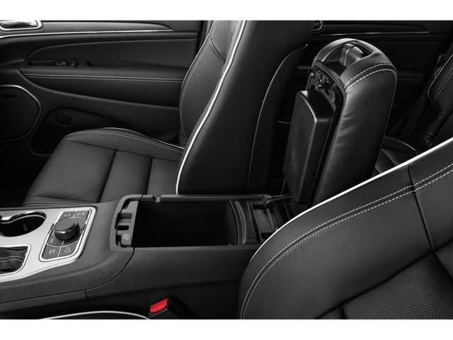 Thumbnail: 2018 Jeep Grand Cherokee - 10
