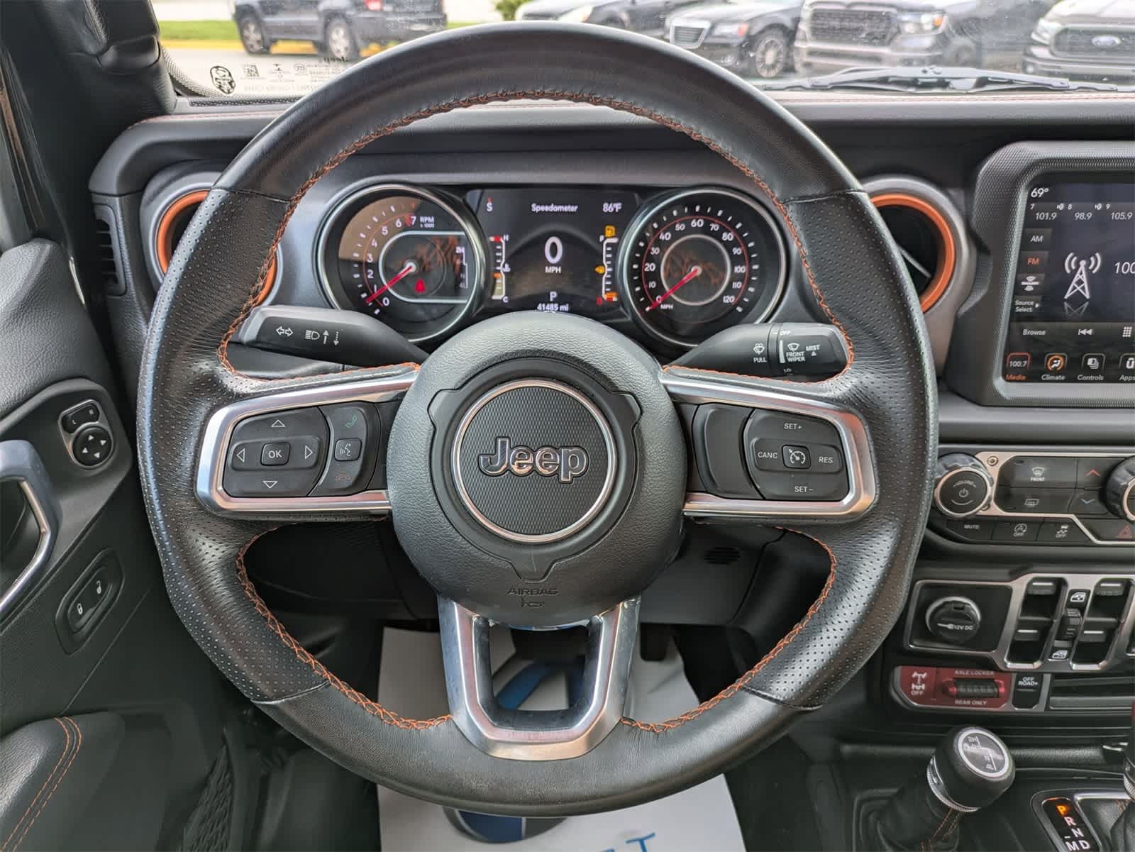 Thumbnail: 2022 Jeep Gladiator - 3