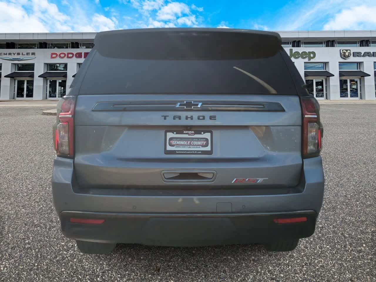 Thumbnail: 2022 Chevrolet Tahoe - 7