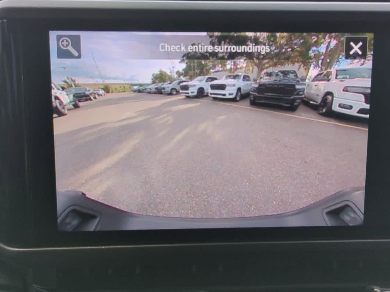 Thumbnail: 2025 Jeep Gladiator - 29