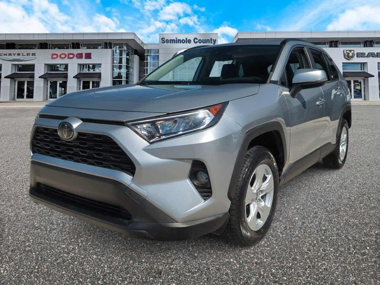 Thumbnail: 2019 Toyota RAV4 - 4