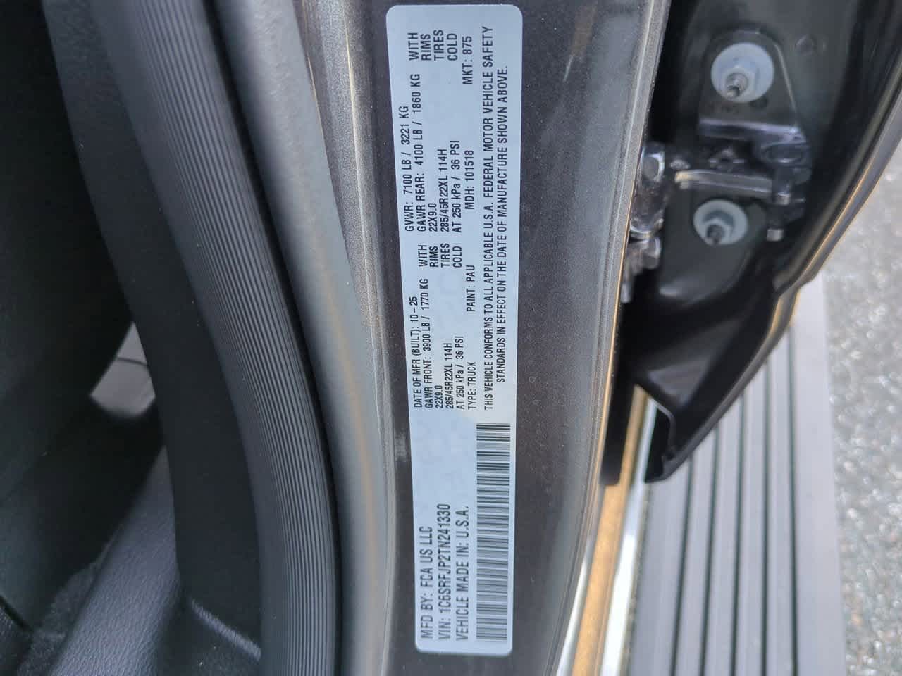 Thumbnail: 2026 RAM 1500 - 37