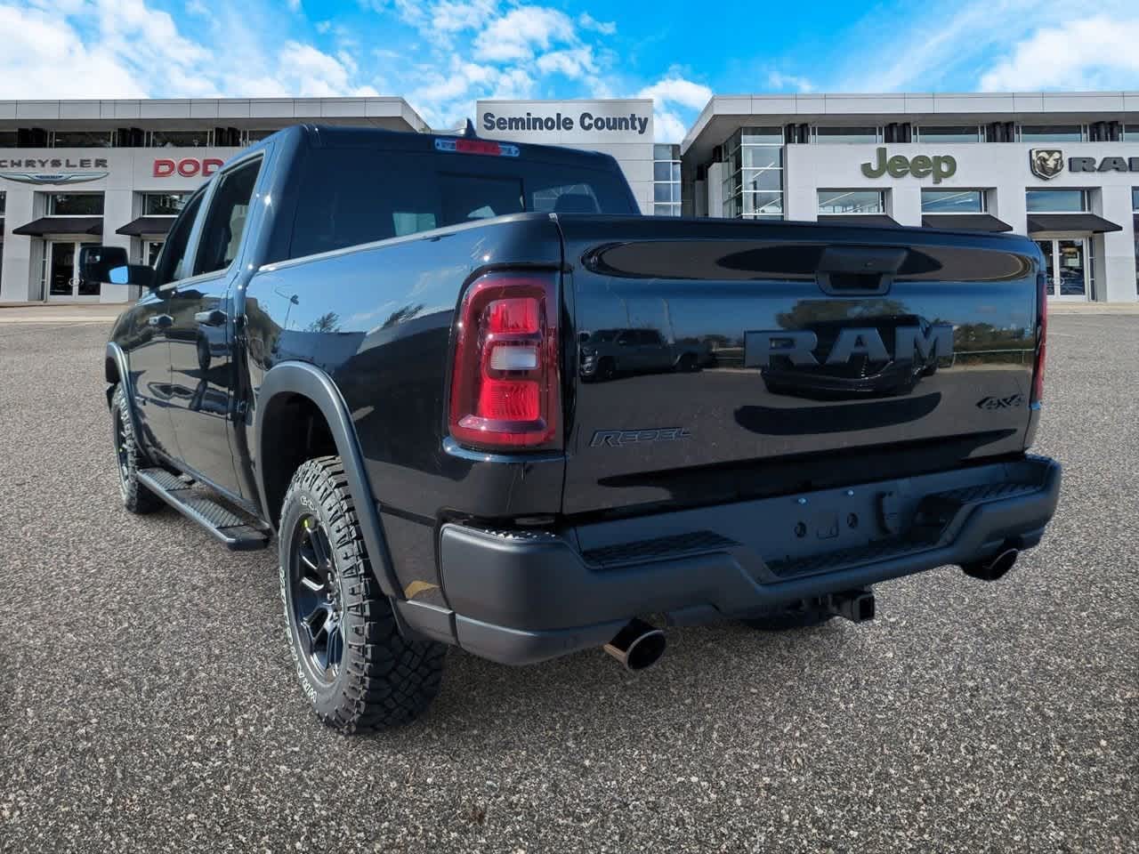 Thumbnail: 2026 RAM 1500 - 6