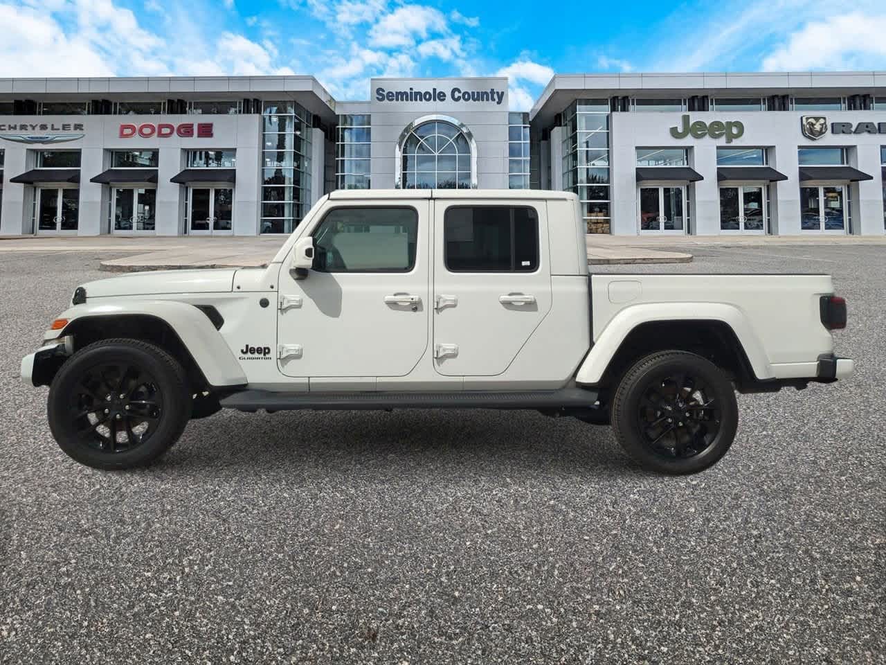 Thumbnail: 2021 Jeep Gladiator - 5