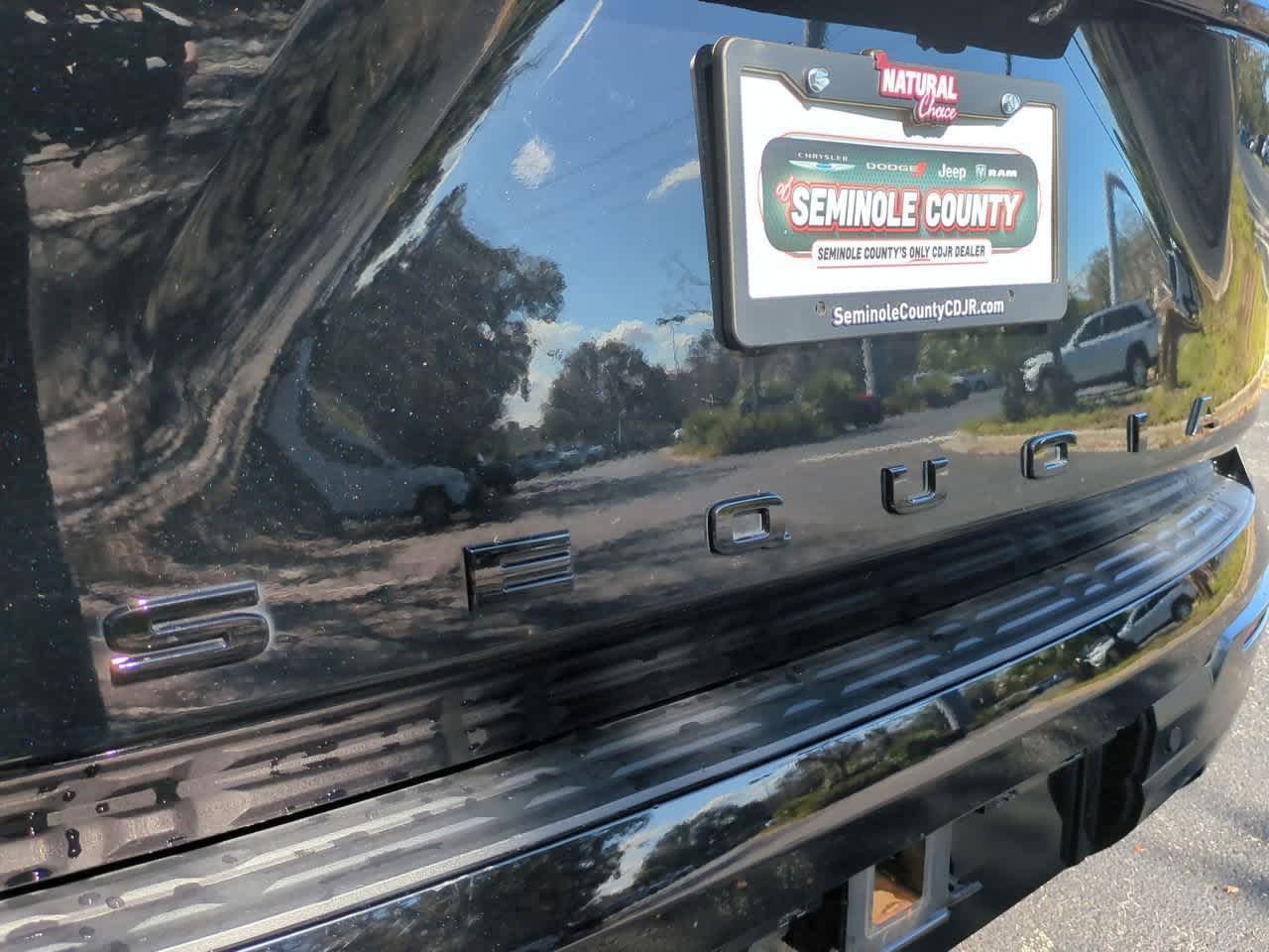 Thumbnail: 2023 Toyota Sequoia - 13